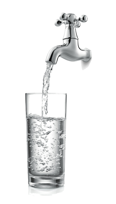 Echar agua en el vaso